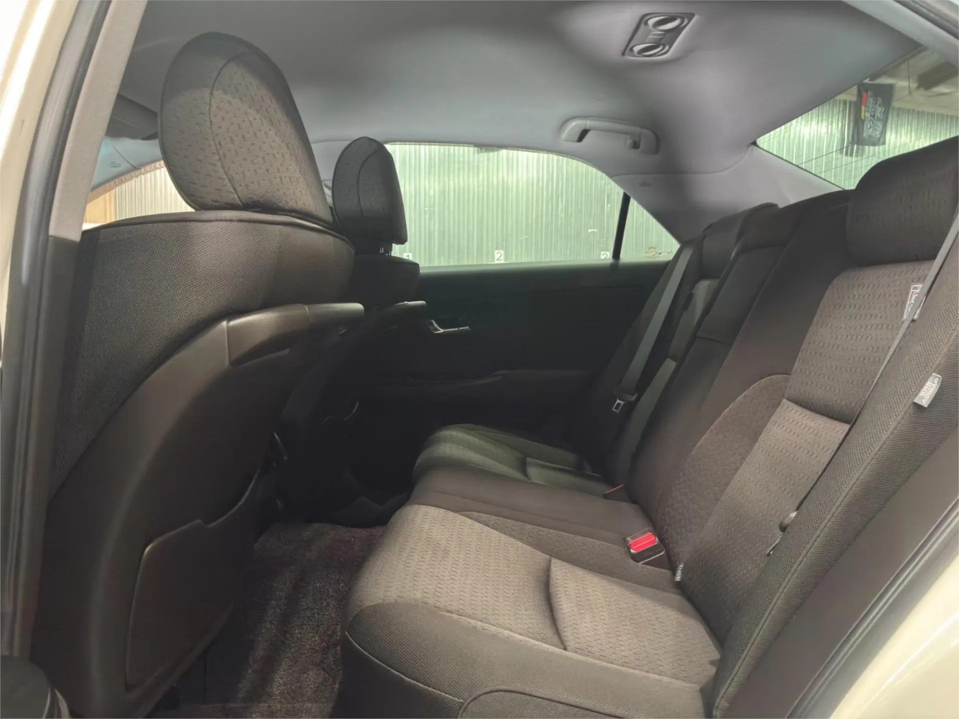 2009 Toyota Crown JDM car for sale — photo 14 of 20