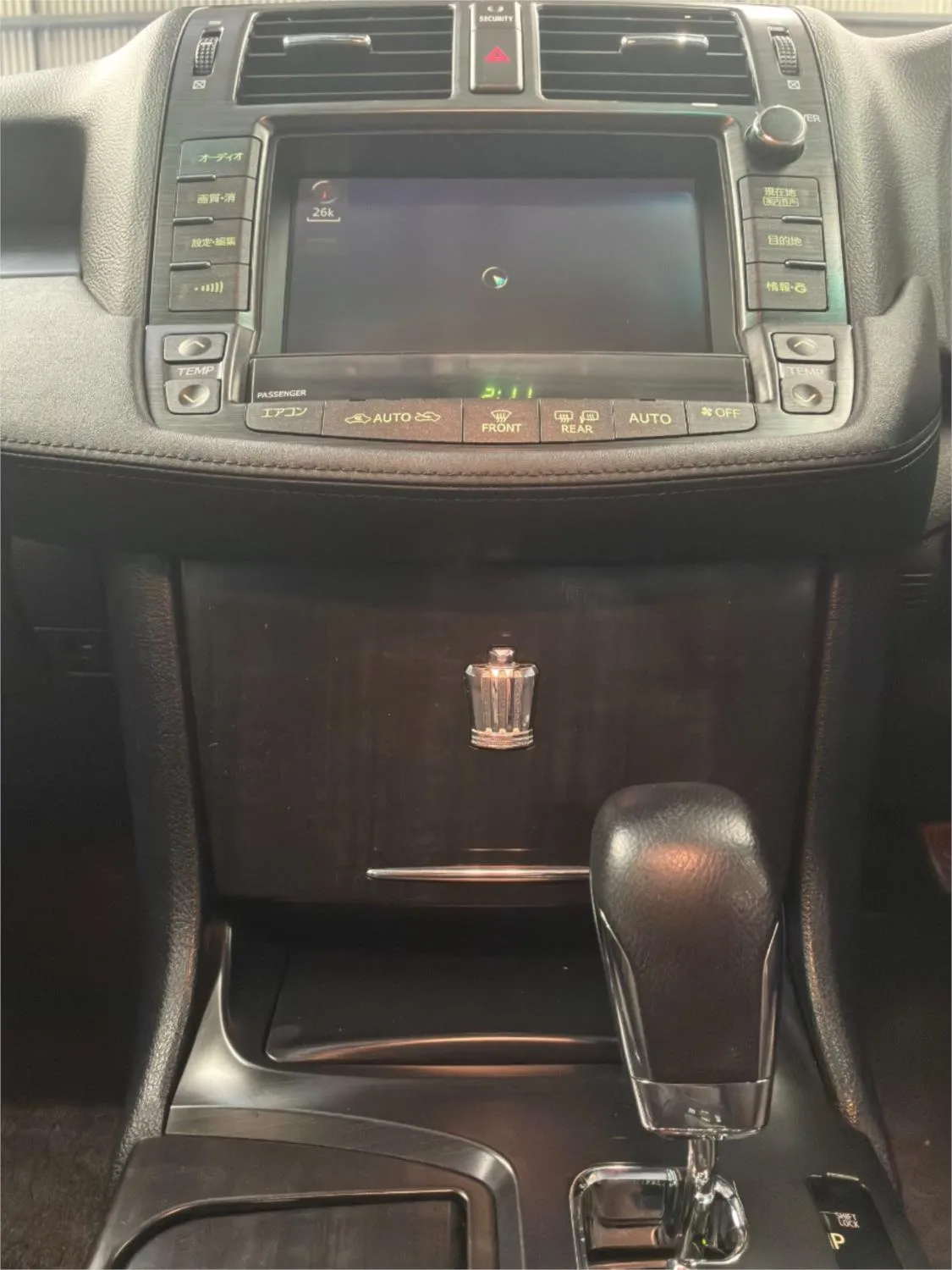 2009 Toyota Crown JDM car for sale — photo 16 of 20