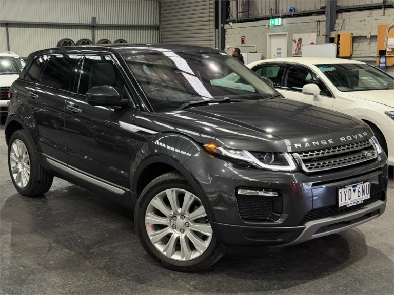 Grey 2017 Land Rover Range Rover Evoque TD4 180 HSE L538