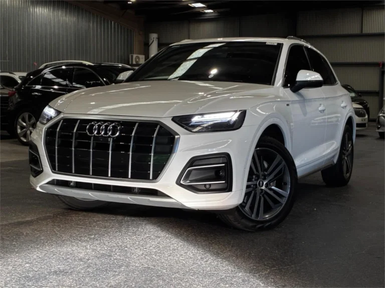 WHITE 2021 Audi Q5 45 TFSI FY Black Interior